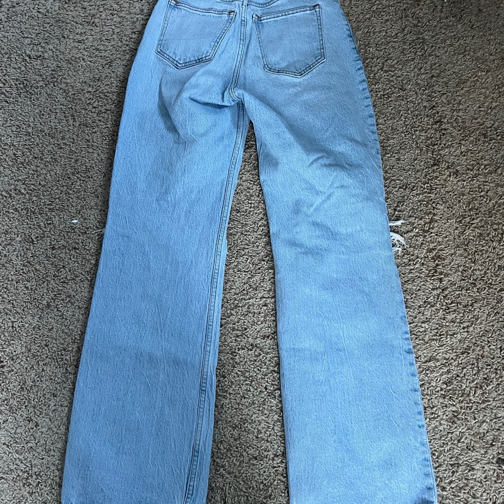 Abercrombie & Fitch Curve Love 90’s Relaxed Jeans - Picture 2 of 3